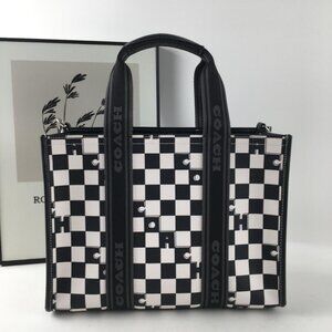 🧁NEW! Best Seller! Smith Tote with Checkerboard Print, Style# CR101